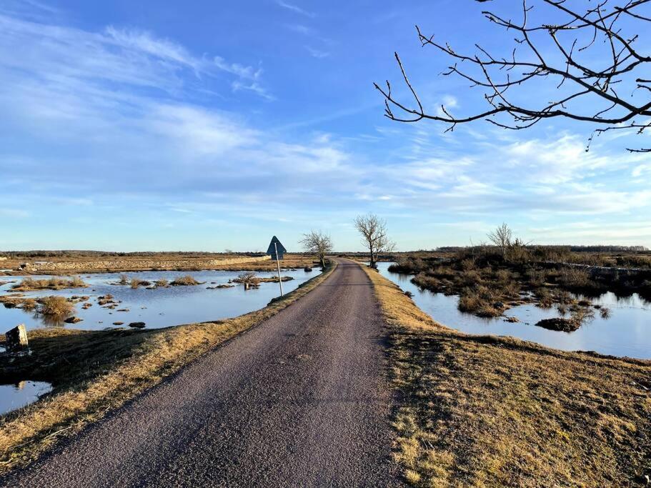 Stuga Med Panoramautsikt, Paradis Foer Fagelskadare Och Vandrare, Sjaelvstaed Efter Besoek Mörbylånga 外观 照片